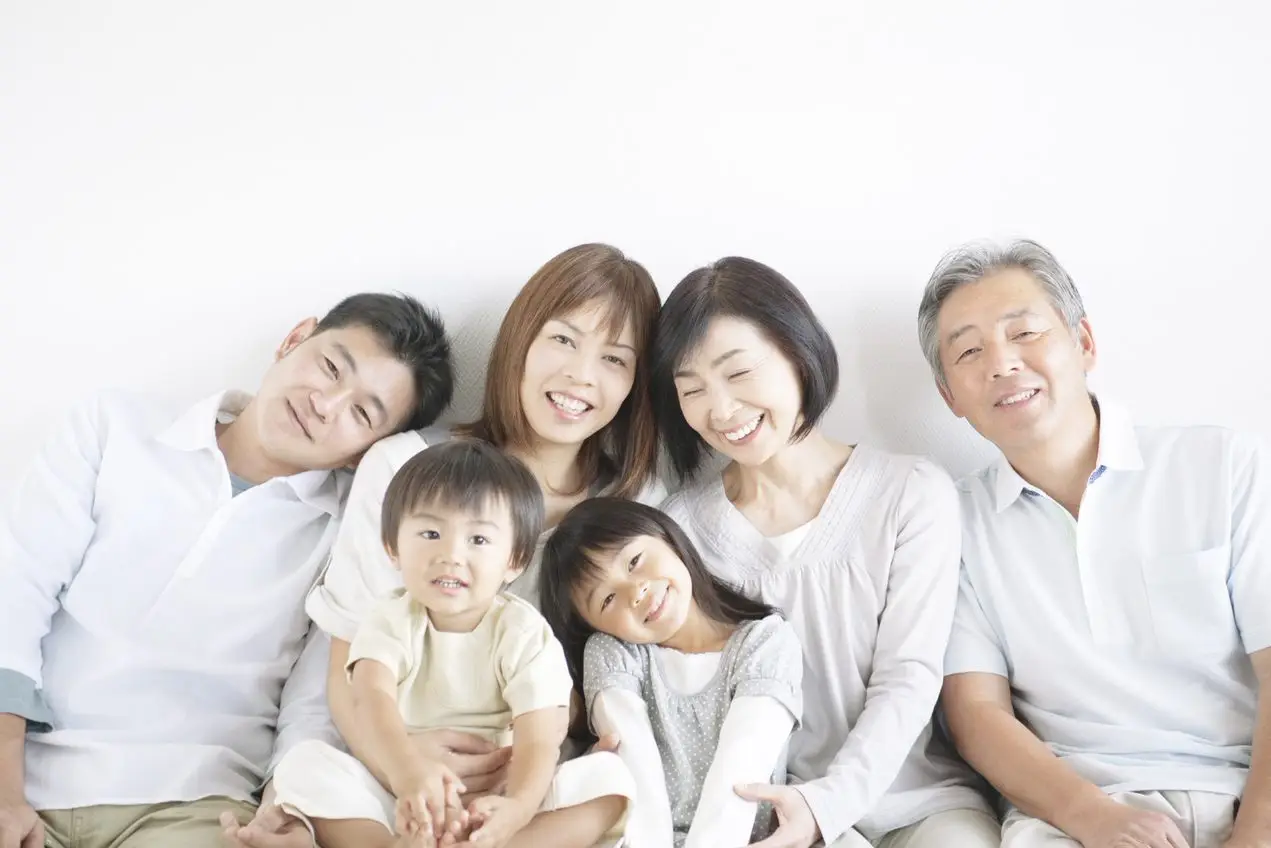 シニアが「生涯現役」でいきいきと活躍できる社会の実現に向けた取り組み